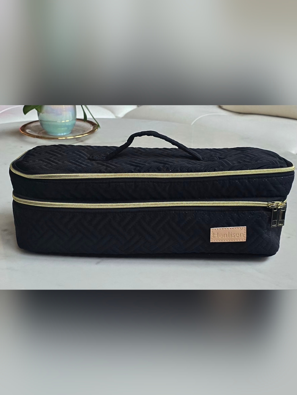 Henlisen Black Quilted Train Case for Toiletries/Makeup